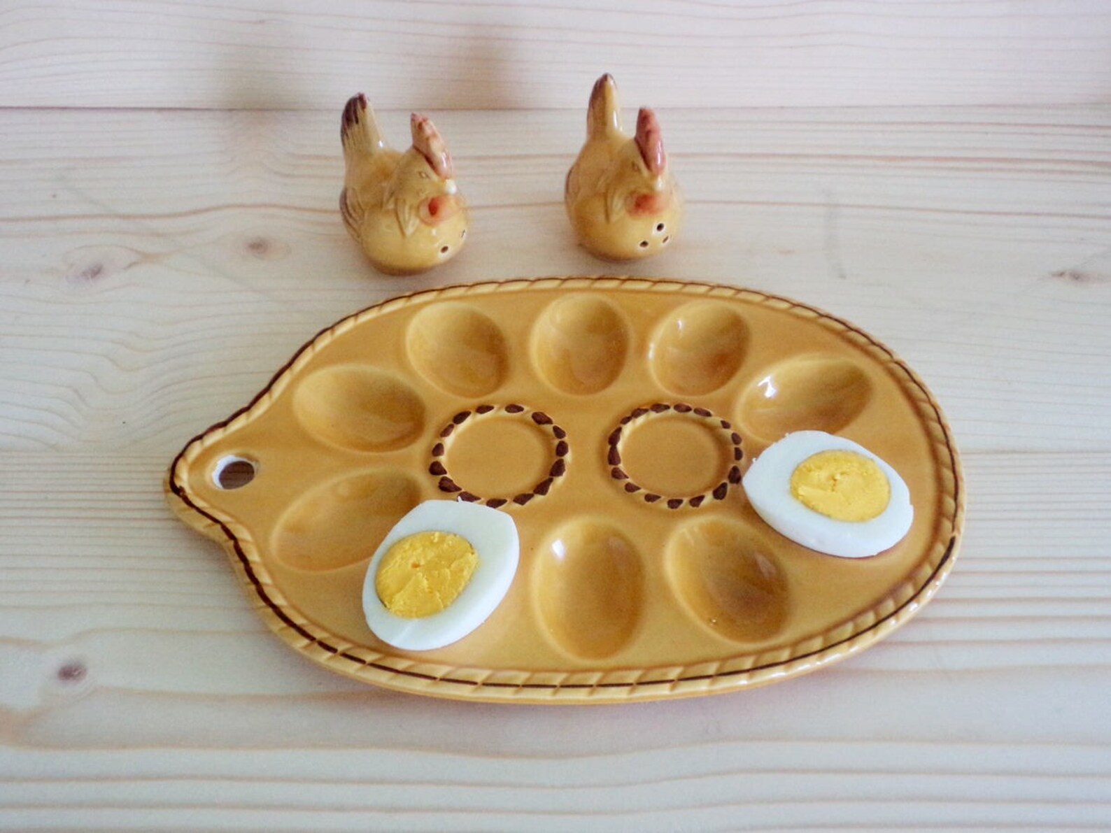 Porcelain Egg Plate With Two Hens Salt Shakers Vintage Easter Etsy