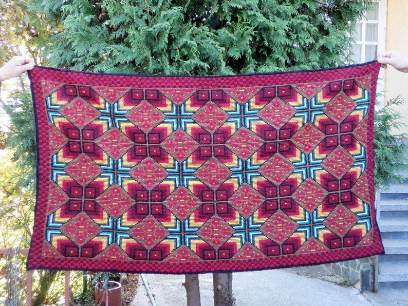 Vintage Wall Rug Mid Century Bulgarian Wool Wall Carpet Etsy