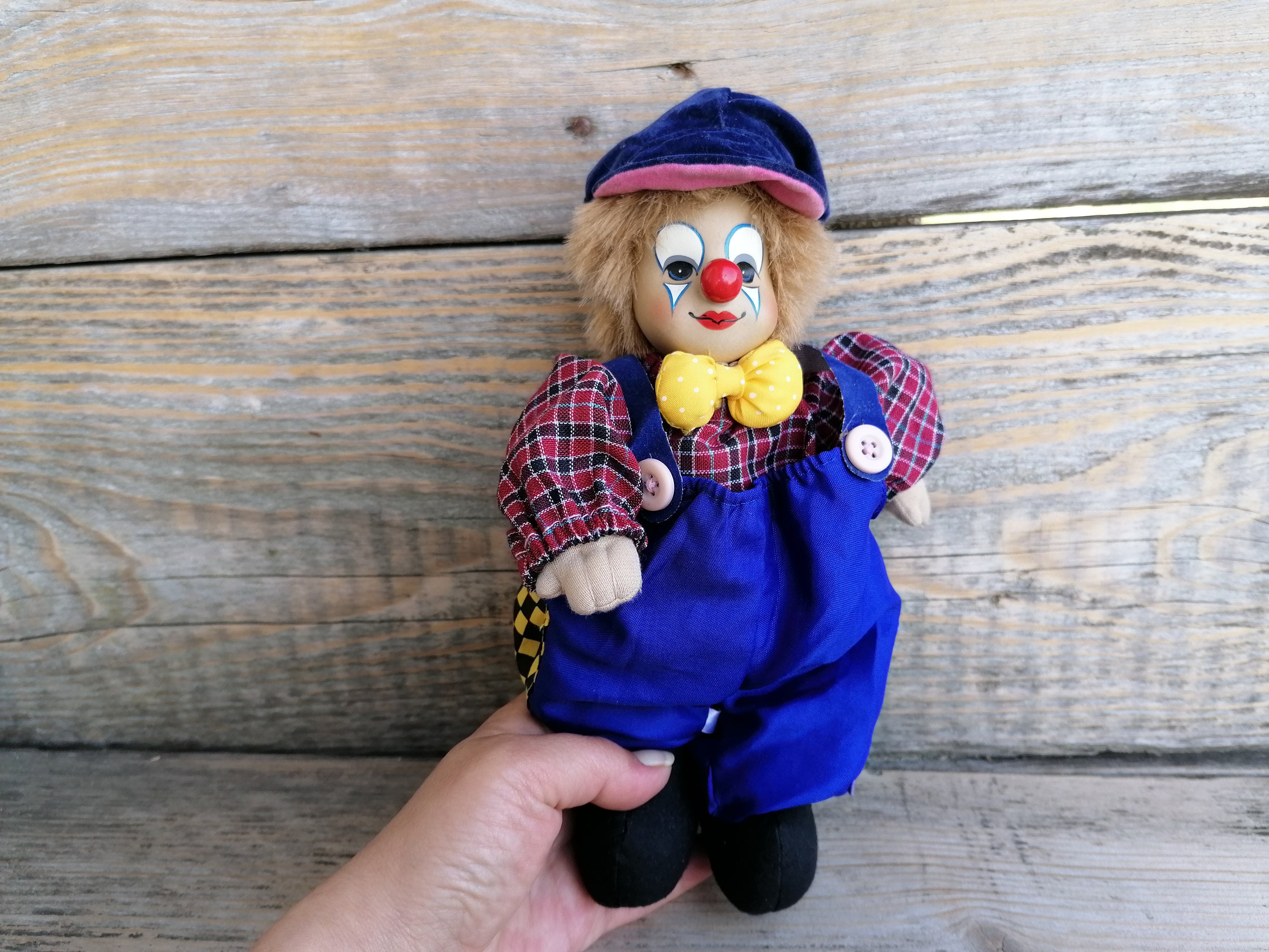 Zucht Innere Aussehen porzellan puppe clown Eule die Pension Jede Woche Zucht Innere Aussehen porzellan puppe clown Eule die Pension Jede Woche