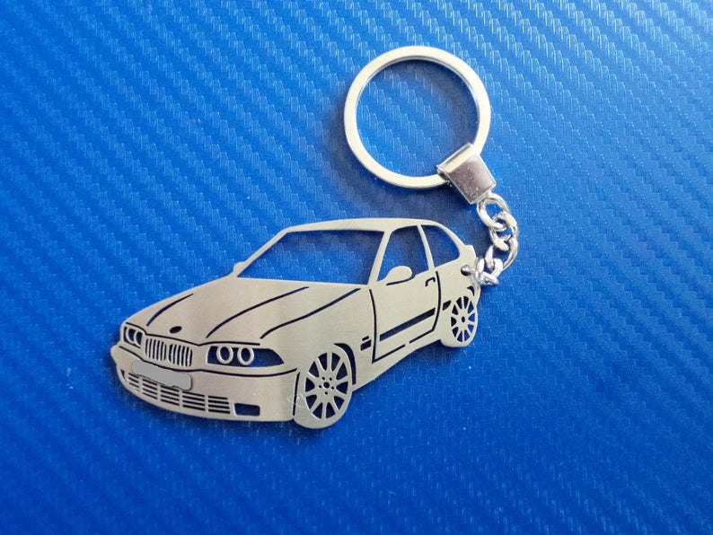 Key chain similar to BMW E36 Compact 