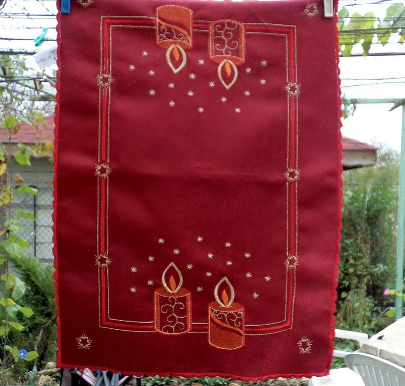 Christmas Table Runner Burgundy TABLE Topper With Emroidered Etsy