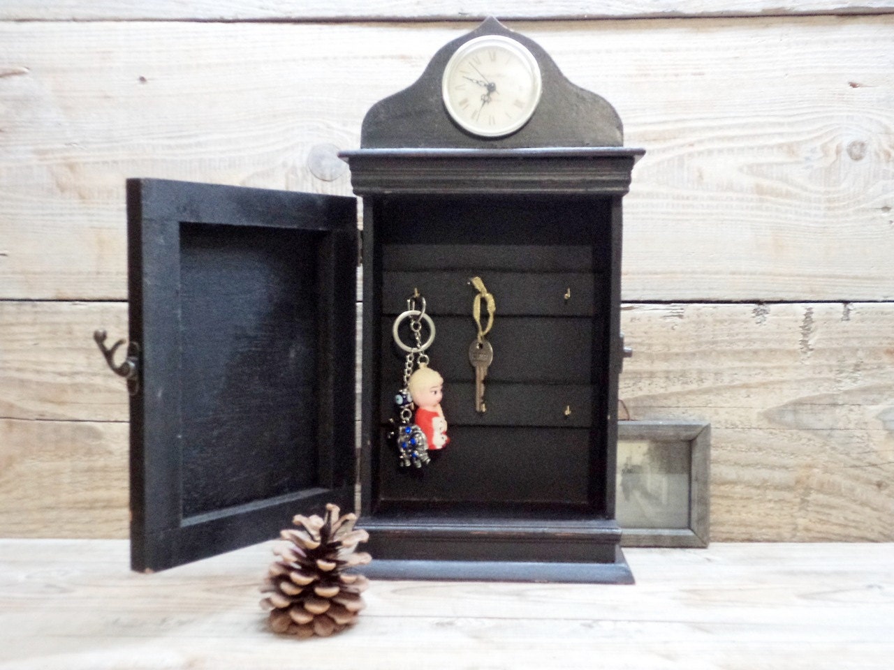 Vintage Wooden Key Holder Wall Clock Key Holder Aloha From