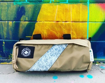 Round Waterproof Bicycle Handlebar Bag / Shoulder Bag With Acid Wash Denim