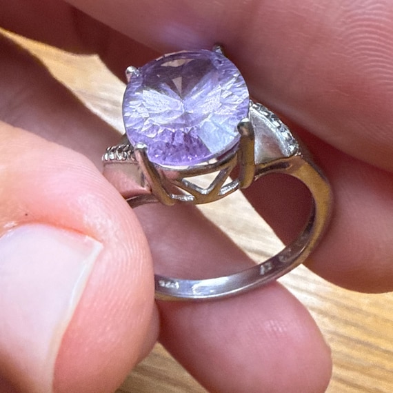 Vintage Sterling Silver Amethyst Ring: Elegant 1970s Large Size