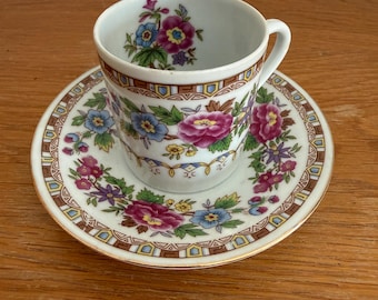 Vintage Espresso Cup & Saucer “Romantica” – Floral Design – Original Box