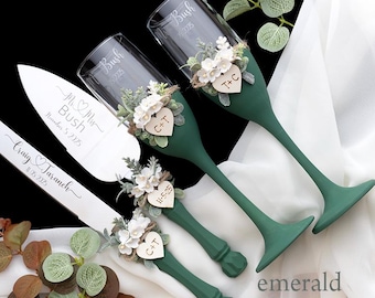 Bride and Groom  Wedding Glasses Wedding Cake Server Set with Matching Champagne  Wedding Glasses Set of 4
