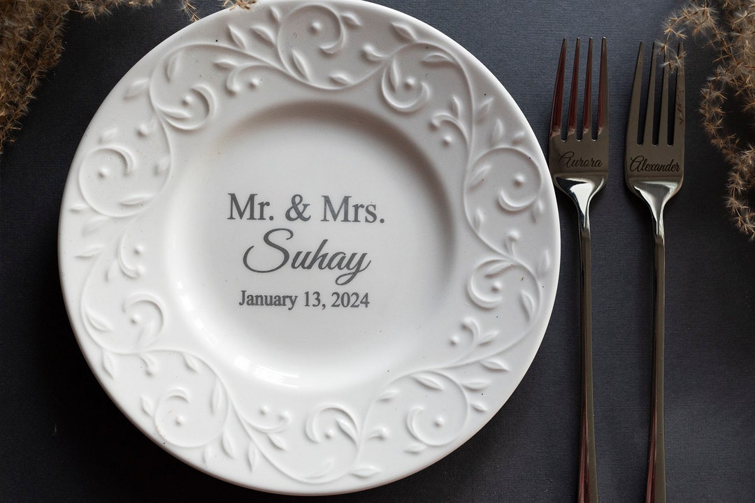 Personalized Cake Plate and Forks Set Dessert Fork Set Wedding Cake
