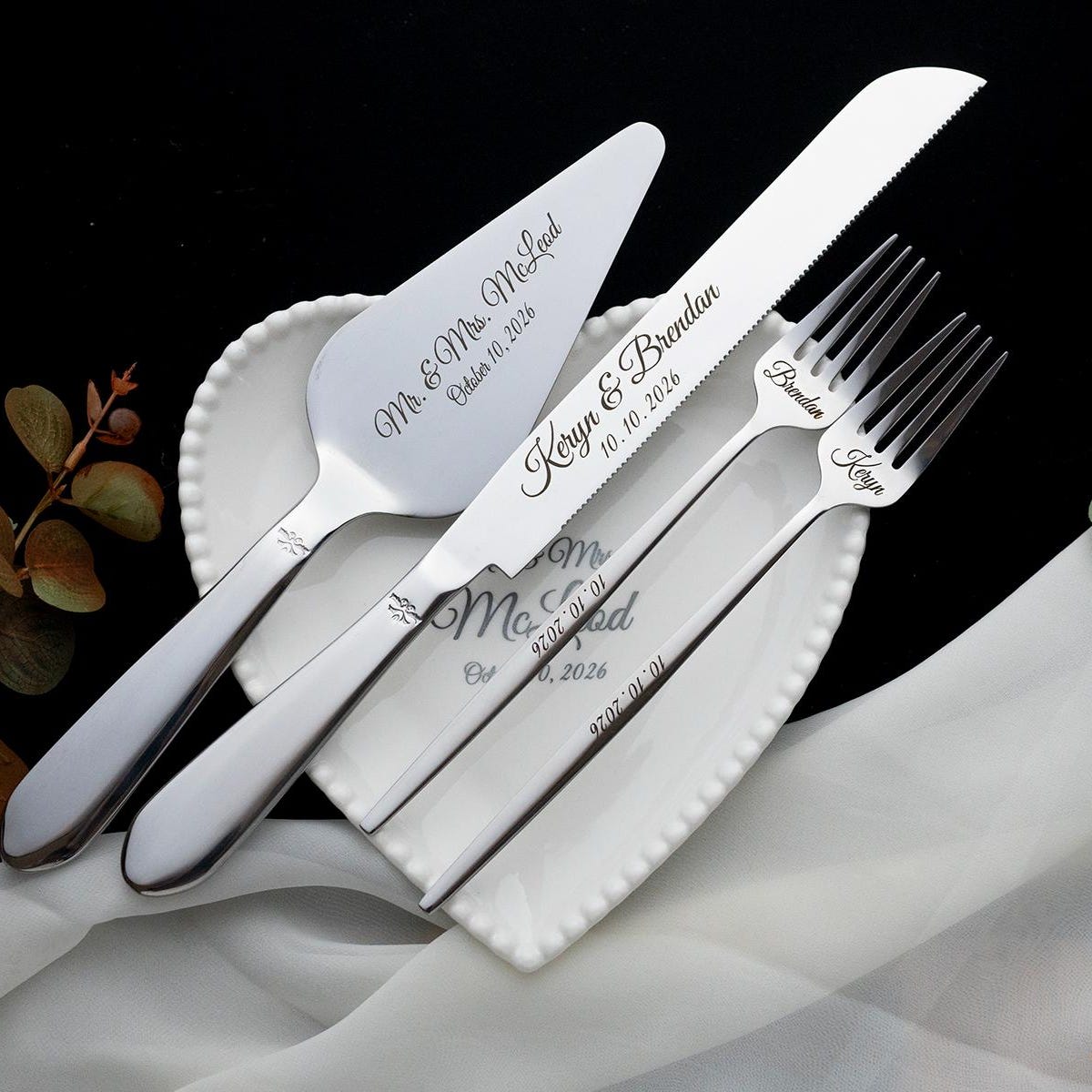 Personalized Wedding Cake Cutting Set: Stainless Steel Knife, Server & Forks