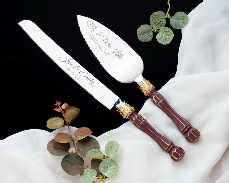 Personalized Wedding Cake Server Set: Stainless Steel Knife & Cutter image 5