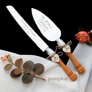 Personalized Wedding Cake Server Set: Engraved Stainless Steel Knife & Server immagine 16