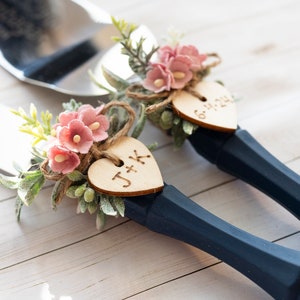 Personalized Wedding Cake Server and Knife Set: Engraved Cake Cutting