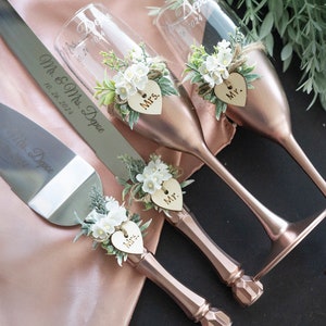 Personalized Rose Gold Wedding Cake Server Set: Laser Engraved Stainless Steel