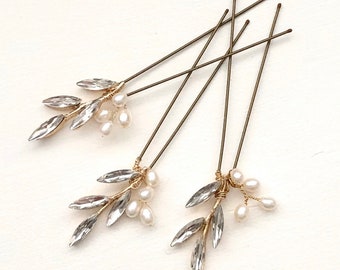 Crystal Rhinestone and pearl wedding bridal hair pins. Bridesmaids hair accessories. Bridal hair accessory. Leaf hair pins