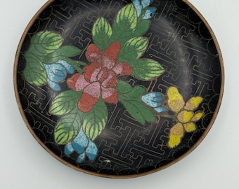 Vintage Chinese Cloisonné Plate – Black with Colorful Flowers & Geometric Metal Inlay – Turquoise Blue Back
