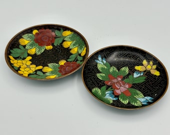 Vintage Cloisonné Plates – Black with Geometric Metal Inlay and Colorful Flowers – Set of 2