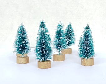 Miniature Sisal Bottle Brush Trees - 1.62 inch - Green Frosted - Perfect for Christmas holiday crafts, villages, doll houses, fairy gardens