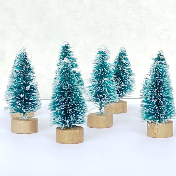 Miniature Sisal Bottle Brush Trees - 1.62 inch - Green Frosted - Perfect for Christmas holiday crafts, villages, doll houses, fairy gardens