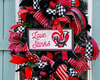 Valentine’s Day wreath, skunk wreath, Valentine’s front door wreath, holiday decoration , love stinks wreath