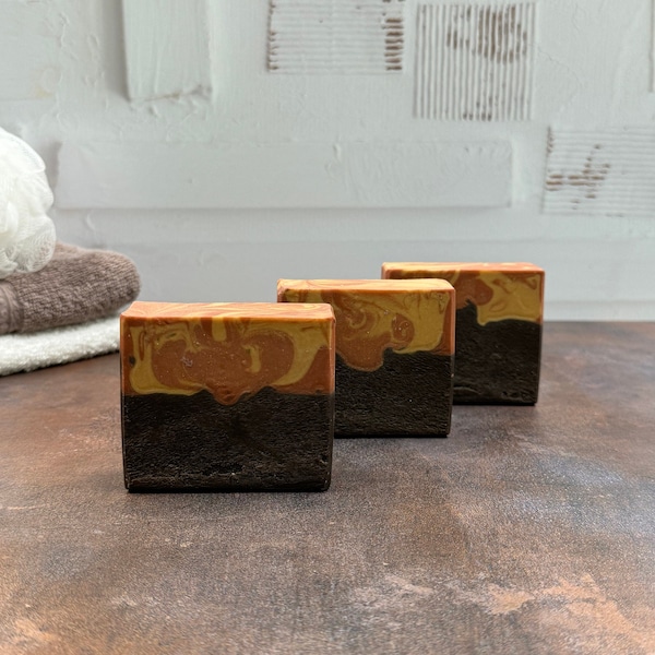 Vanilla Chai Artisan Soap: Creamy Lather, Holiday Spices