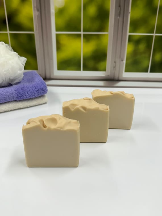 Coconut Soap: All Natural, Vegan-Friendly Artisan Soap