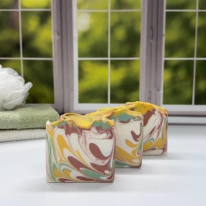 Fresh Pear Soap Bar - Creamy Lather, Artisan Handmade Soap