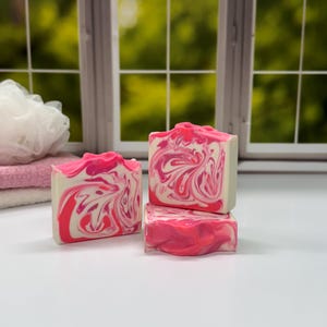 Pink Raspberry Rose Soap/ Artisan Soap / Handcrafted Soap / Soap / Bar Soap