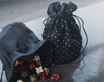 Gran bolsa de dados reversible - llena de estrellas Hechicero con cordón Bolsa de dados de fondo plano / bolsa de Dd y D hecha a mano
