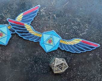 d20 ウィングドラックパッチ | 刺繍入りアイロン接着ダイスパッチ | ダンジョンズ＆ドラゴンズ