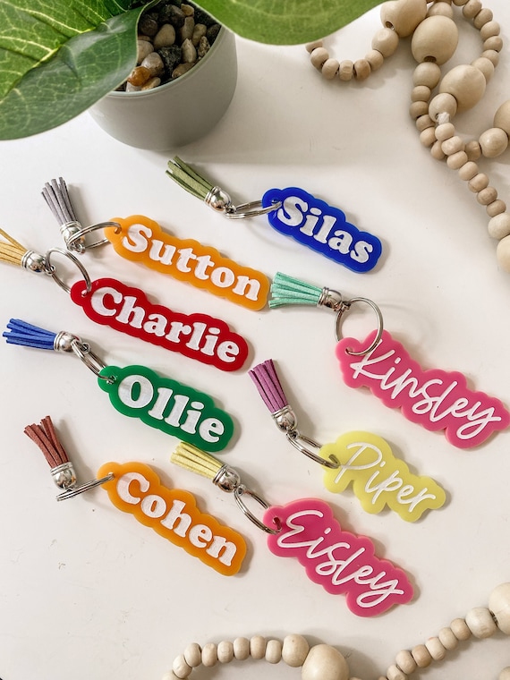 Kids keychain - personalized acrylic keychain - back to school keychain - kids book bag keychain - name tag