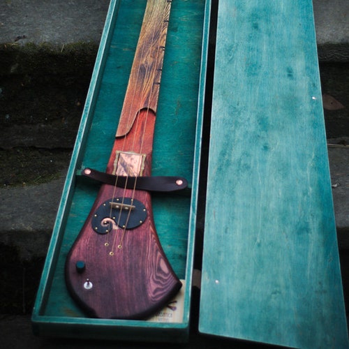 Electric Dulcimer. Strumstick by Dashtick Guitars. Etsy