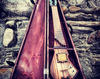 Tenor Elektrische Ukulele. Solider Korpus.