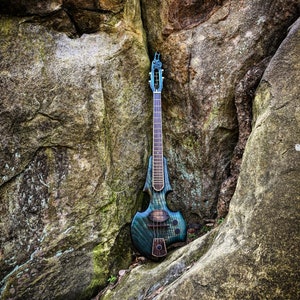 Electric octave mandolin/ Mandocello/ 4-string mandolin/ DaShtick mandolin
