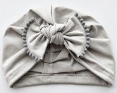 Light Gray Hat (jersey) Flat Bow w Pom-Poms - Baby Girl Hat, Baby Bow Hats, Baby Turban, Baby Girl Hat