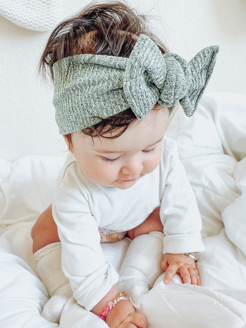 Spearmint Sweater : Flat Bow Headband image 3