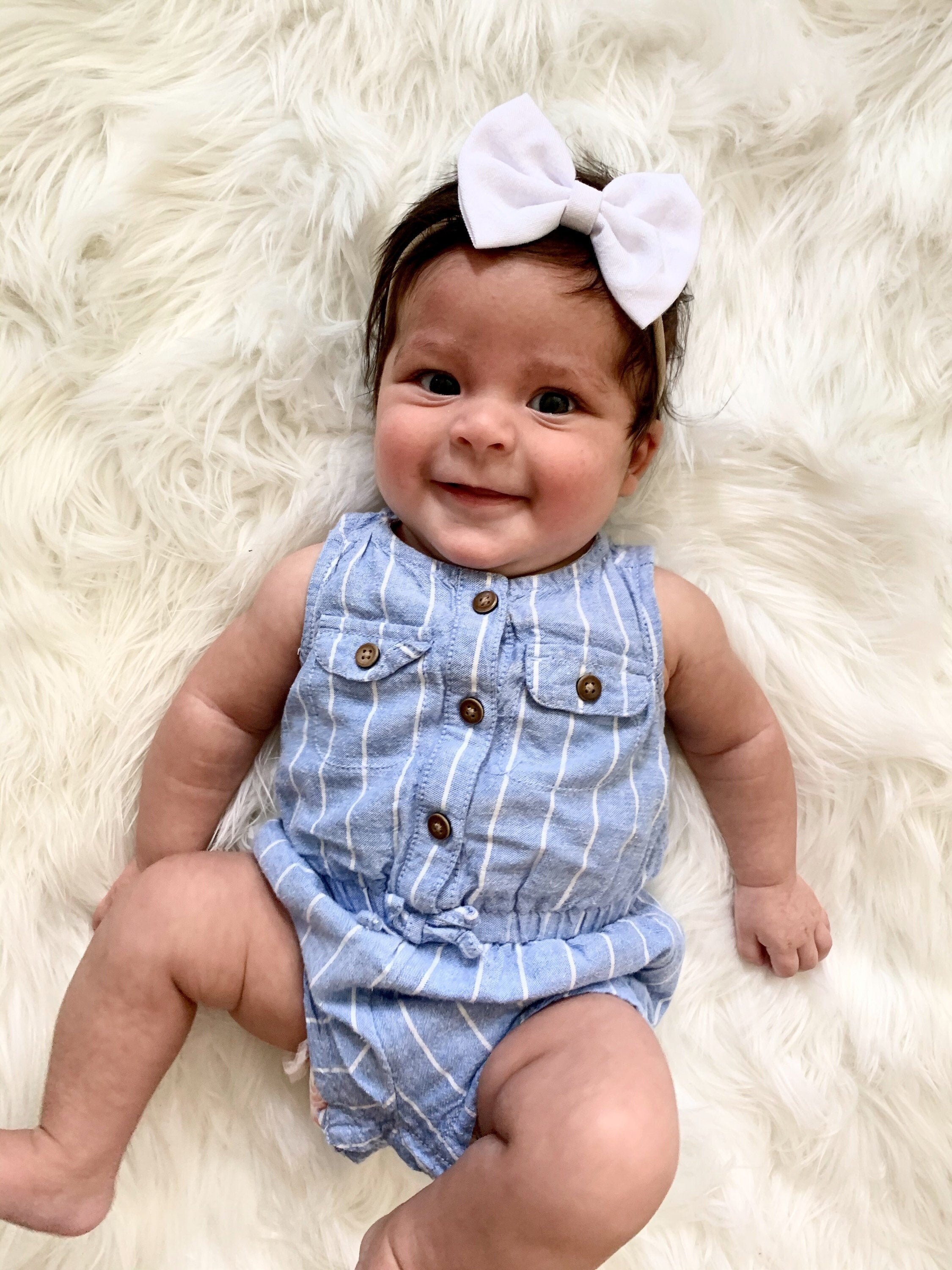 White Linen : Baby Bow