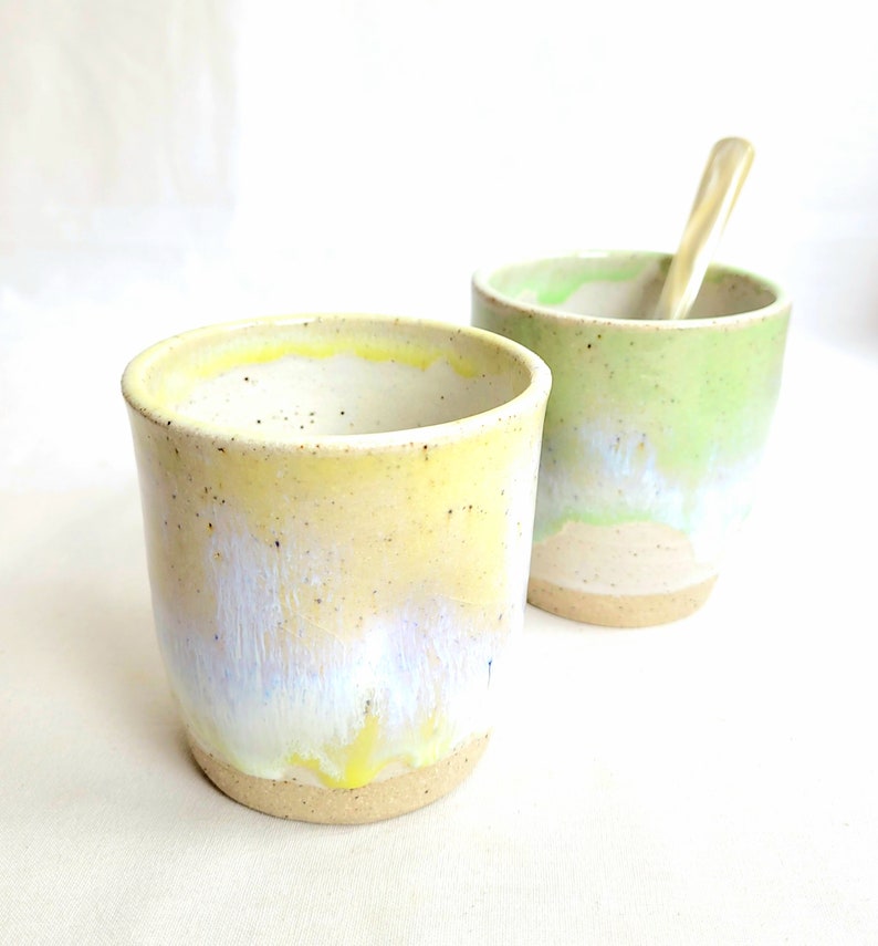 Handmade pair of stoneware lemon and lime dimpled 9oz/250ml tumblers, speckled clay, image 2