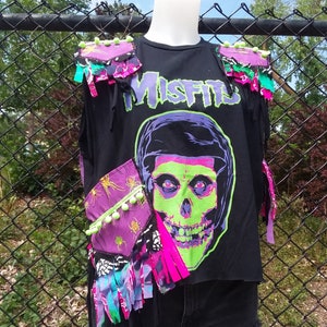 Neu Ooak Neon Misfits ärmelloses Fransen Crop T-Shirt mit Tasche Größe L-XL Punk Rock Upcycled Crimson Geist Gothic Horror Psychedelic