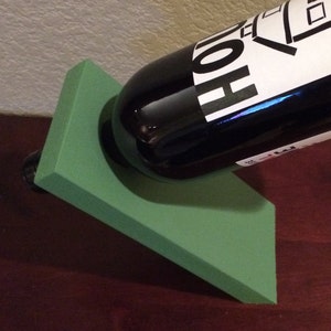 Balancing Wine Bottle Holder Green image 1