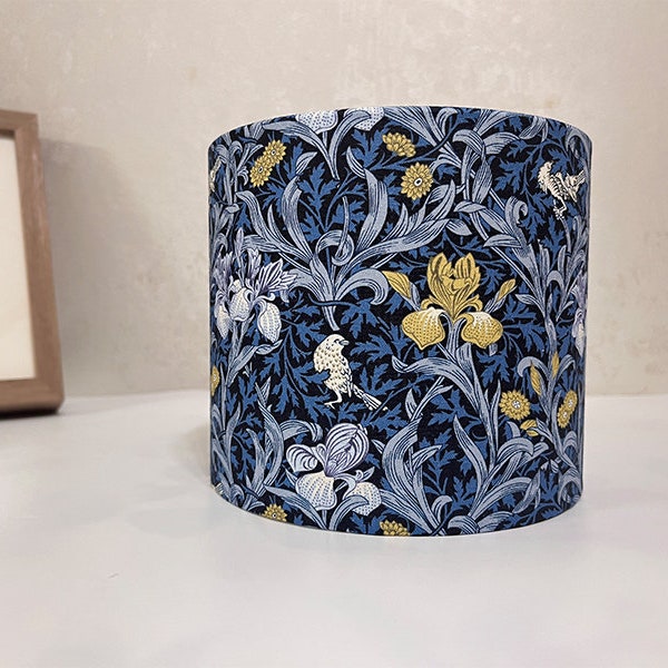 Abat-jour floral style William Morris, abat-jour tambour pour lampe de chevet, lampe murale et lustre.