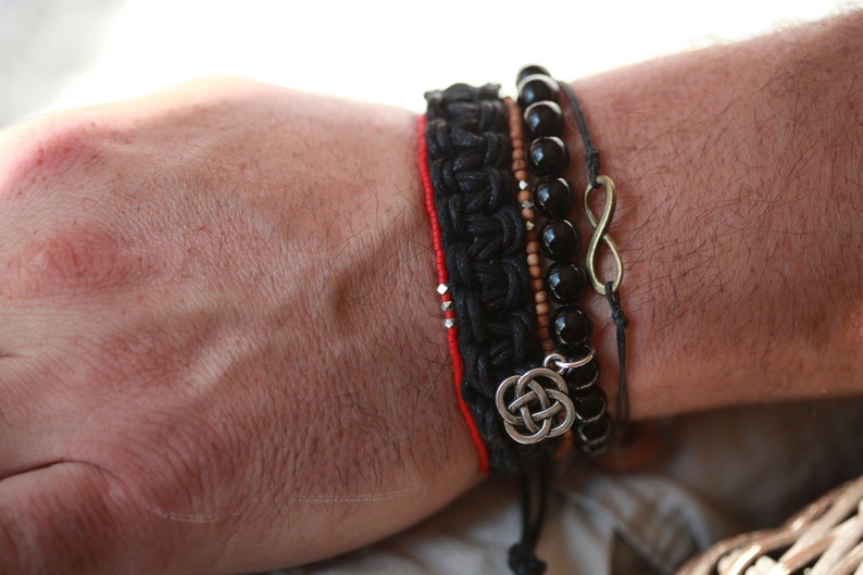 Infinity bracelet for men,men/'s bracelet with a Black infinity charm endless love Men/'s Infinity bracelet friendship bracelet