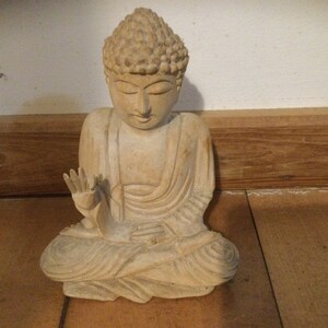 Buddha statue