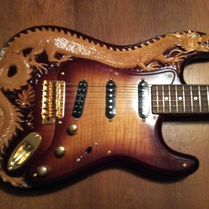 Dragon guitar