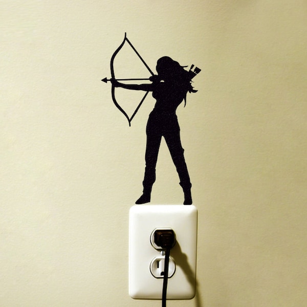 Archery Tissu Décalcomanie murale - Arc et flèche Autocollant mural - Teen Room Wall Art - Décoration murale de chasse - Femme Warrior Ordinateur portable Décalcomanie