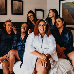 Silk satin bridal robes,Navy Ruffled long personalized Bridesmaid Robe,Plus size satin Silk Custom robe,Spa robe,Wrinkle free solid robes