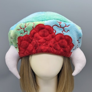 Boina inspirada en las larvas de Metroid