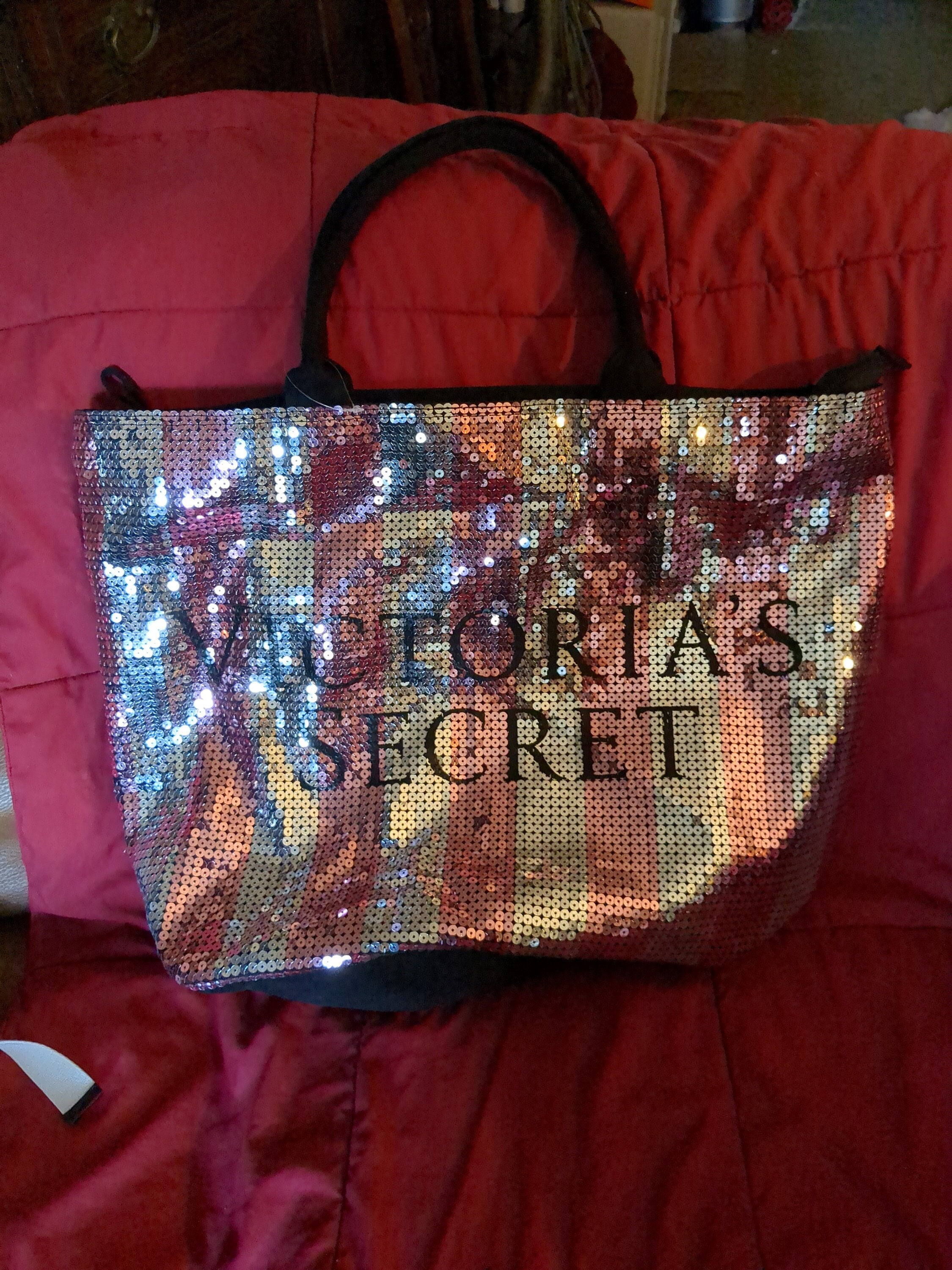 Victoria Secret Pink. This Is A Canvas Bag Done for A Victoria's Secret. This Bag Is in Perfect Condition. 1996 Love Pink. Shoulder Strap.