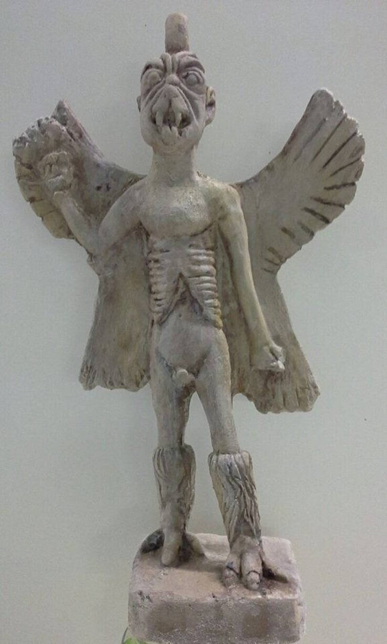 Pazuzu Statue