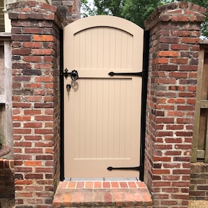PVC Estes Gate