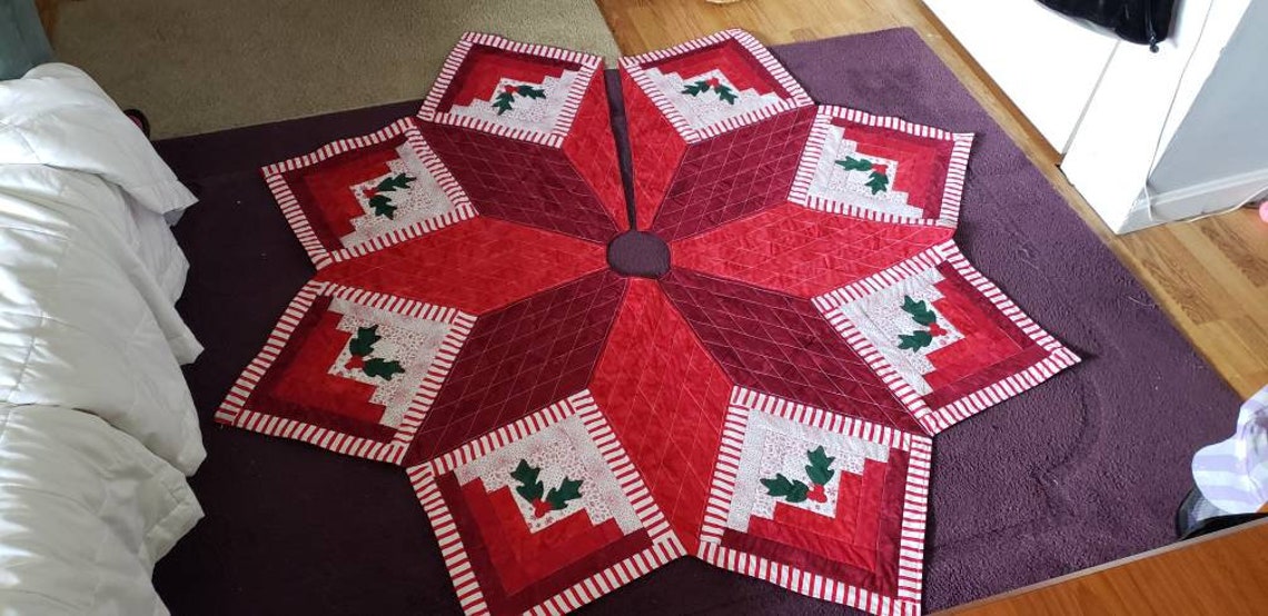 Large Quilted Log Cabin Christmas Tree Skirt Etsy