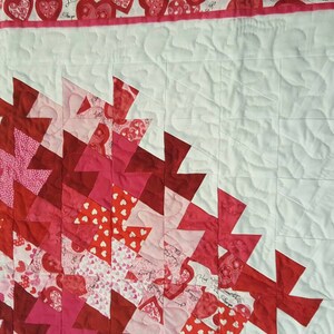 Quilted Heart Table Cover/ wall hanging image 3